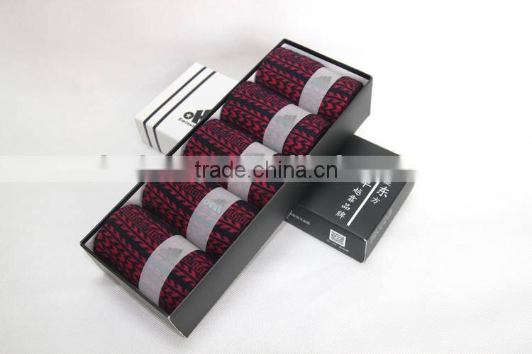 customized ethnic elements 100% cotton breathable men causal socks for wholsale