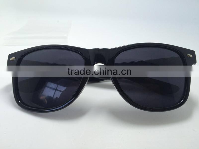 Factory direct OEM promotional plastic UV400 sunglasses colorful