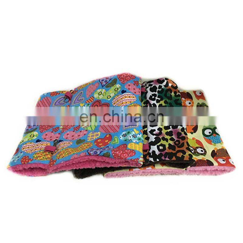 Hot Selling Cotton Bird Hanging Cage Triangle Hammock Fashionable Warm Nest Pet Nest