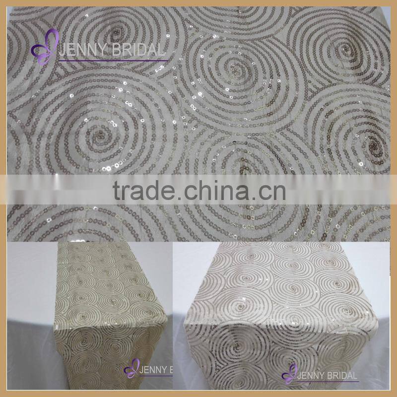 TR015A good quality and cheap decorative sequin table runner