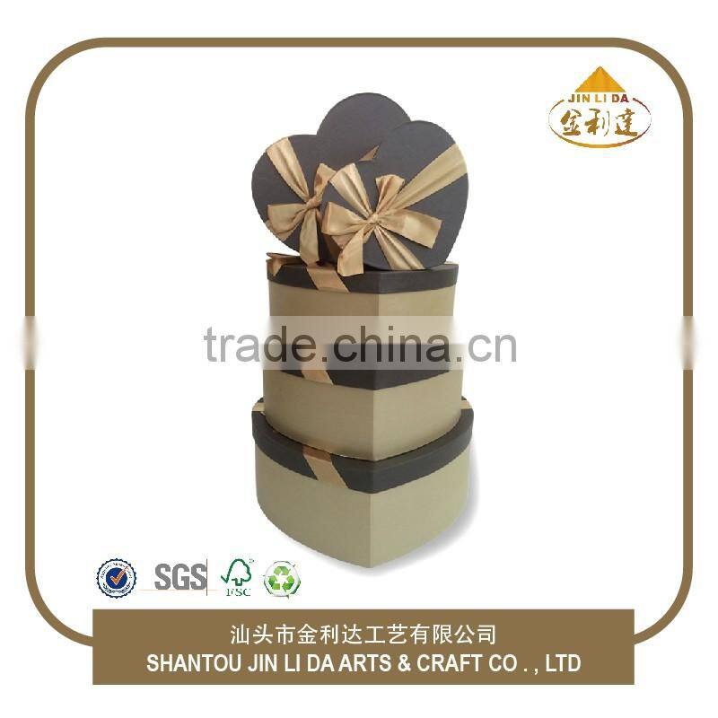 Wholesale Recycled Heart-shaped Paper Gift Box Set of 5