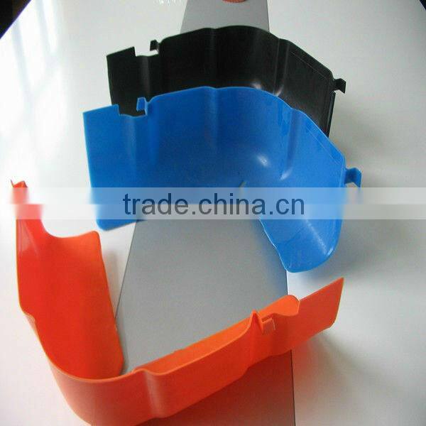 7'' white round chemical container lid