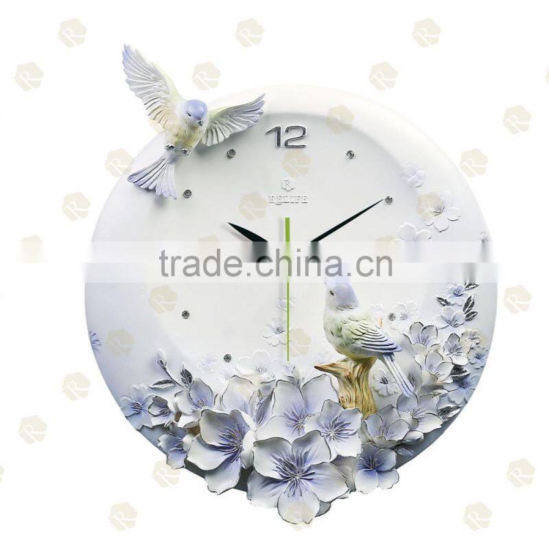 High quality Relief embossed delicate family decor mini clock/