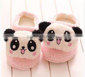 plush slipper/cheap baby animal shoes/panda plush slippers