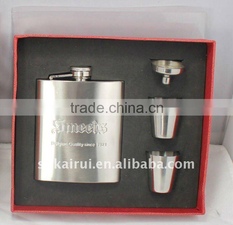 round stainless steel hip flask