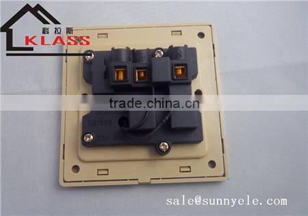 Global universal function 16amp 3 pin plug wall socket with 5V USB charger european male electrical wall socket