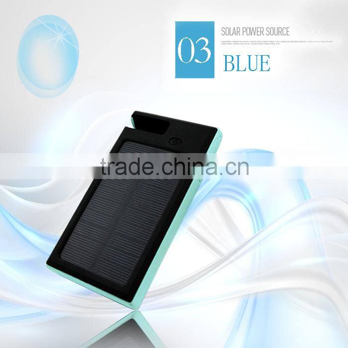 Power bank for tablet pc Fluorescence Fish Mouth flashlights external battery pack 5600mah universal usb charger