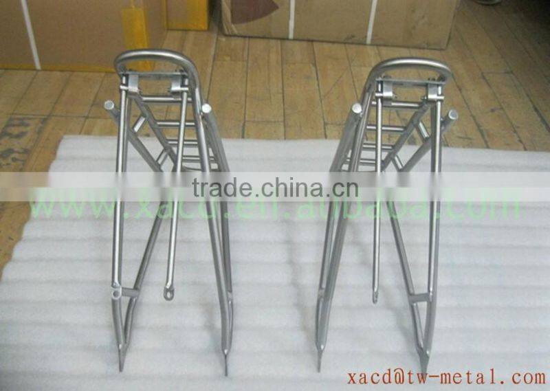 Customed bicycle luggage rack capacity 25kg bike rear rack titanium bicycle rear rack