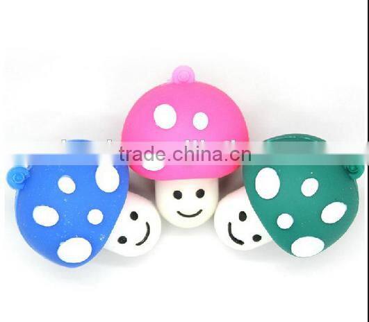 Factory Customized Cartoon Mushroom USB Thumb Drive OEM/ODM Service