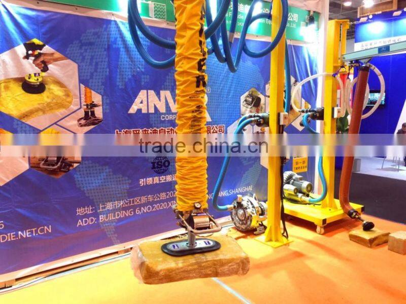 Suction lifter for variety parts