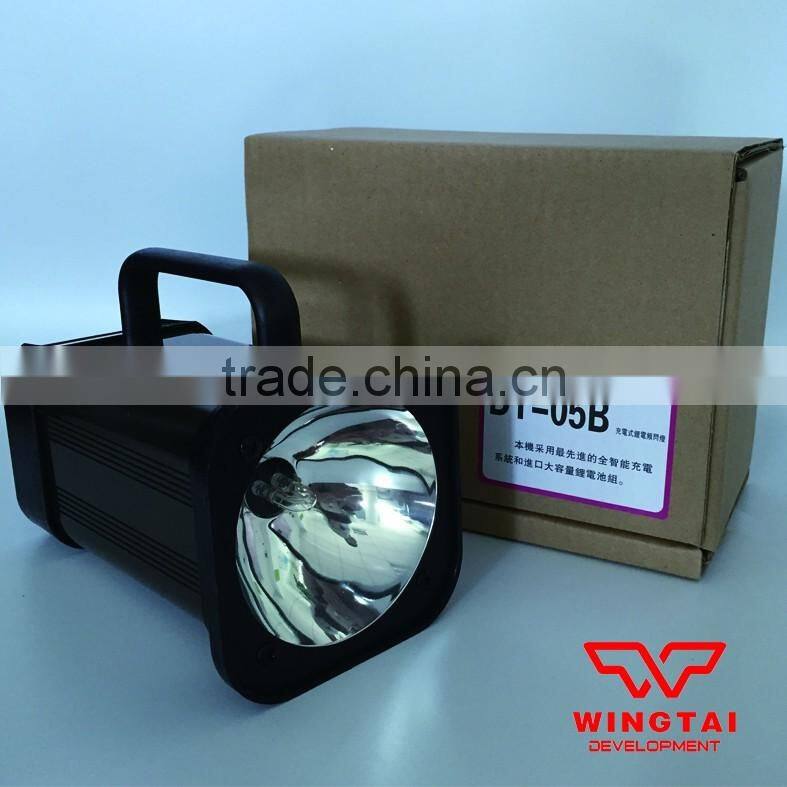 DT-05B Rechargeable Tachometer Stroboscope with Battery