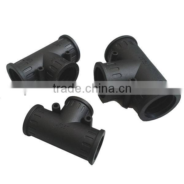 Rubber connector flexible corrugated conduit connector