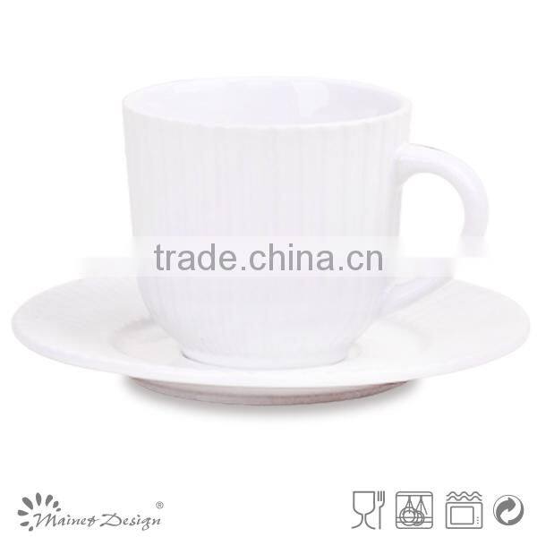 Delicate White Color Emboss Ceramic Dinner Set With Vertical Stripe Decoration