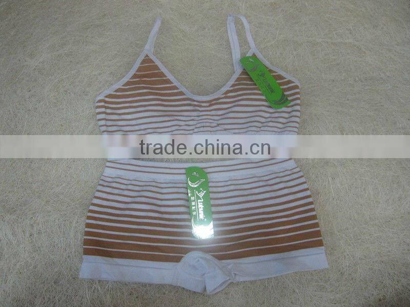 Lady's seamless underwear set nylon cotton spandex
