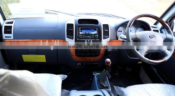 Golden Dragon Ambulance XML5036XJH28 (RHD, Diesel engine)