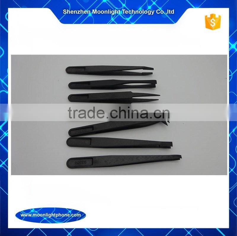 ESD Safe Tweezer for Mobile