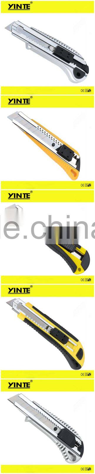 China Factory Hand tool utility knife cutter with new insulation plastic and silver color