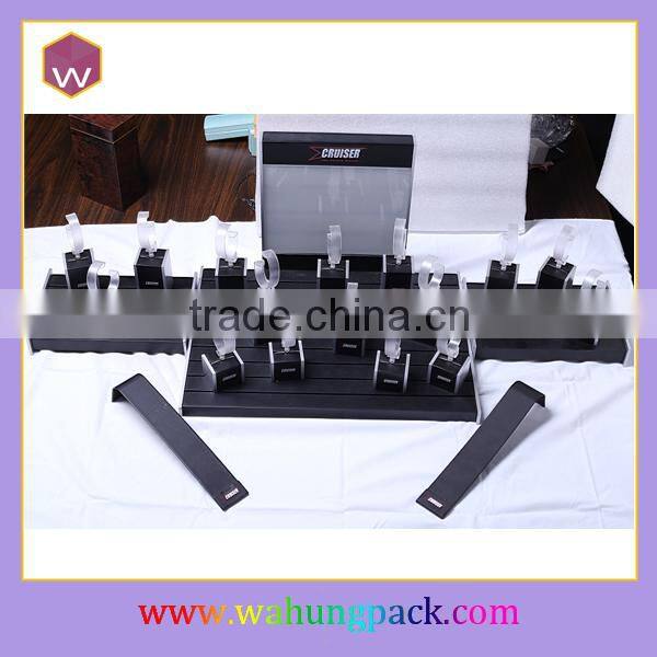 New Arrival Digital Display Watches For Men/Plastic Pillow Watch Display Box/Trays Custom