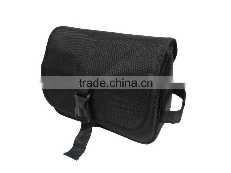 2016 latest Brazil style polyester fashion travel wash bag toiletry bag for unisex.