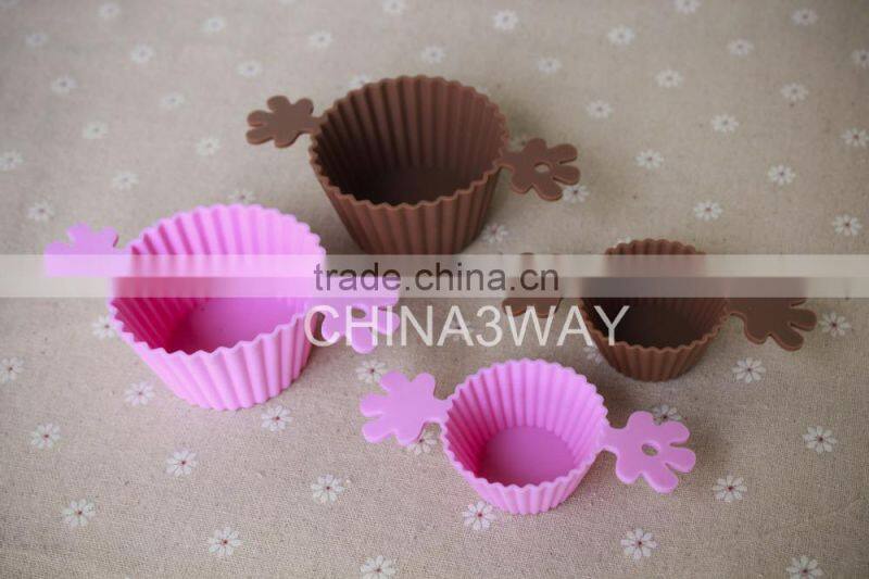 Food grade big size train shaped silicone cake mold