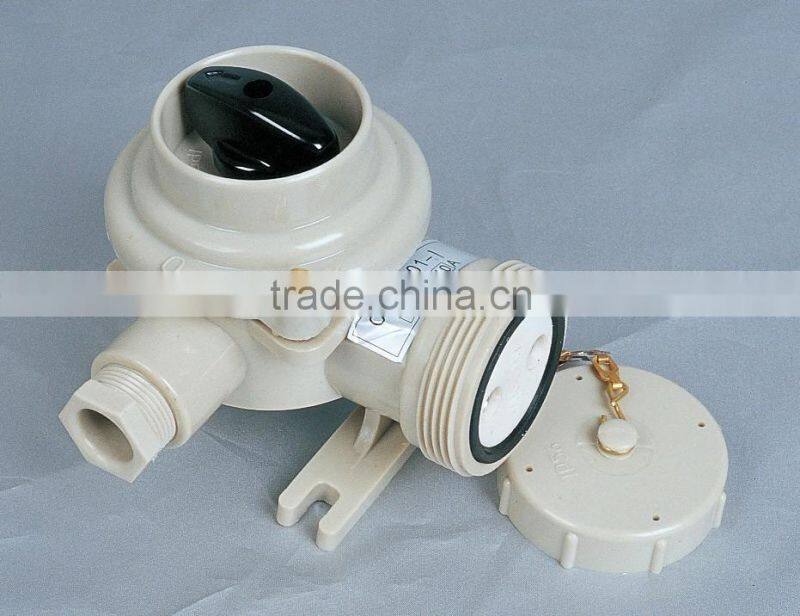 2016 New Product 10A Marine Plastic Nylon Water Tight Socket With Switch EC/CCS Certificate