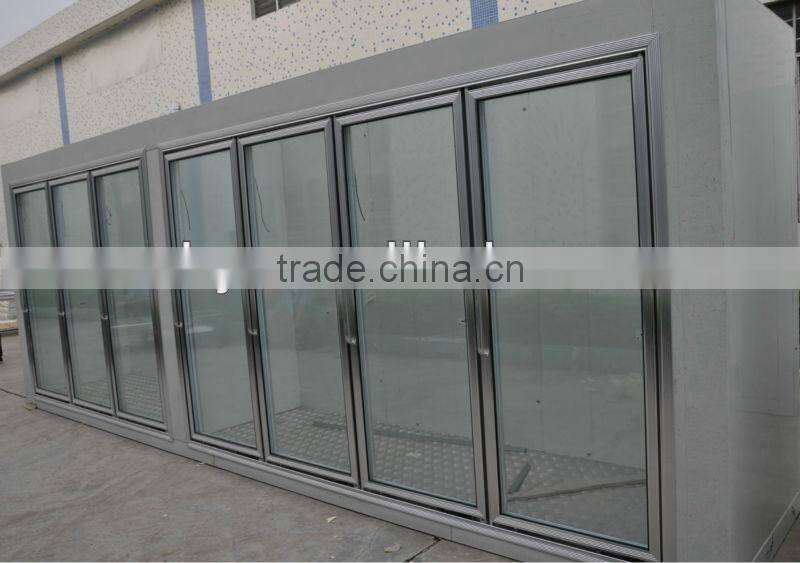 walk in cooler for beverage dispay