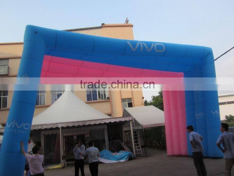 Beautiful square three trigeminy arch with logo branded
