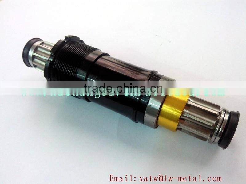 Titanium bicycle Bottom Bracket titanium ISIS Bottom Bracket titanium ISIS axle