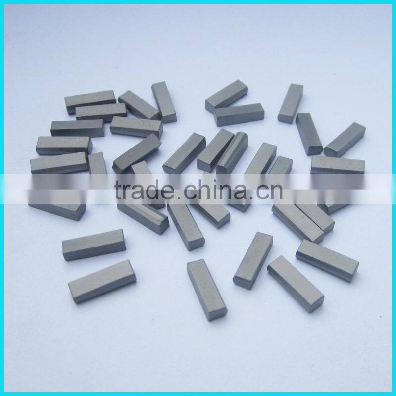 Type D1 tungsten carbide brazing tips for making end milling, periphery turning and boring tools