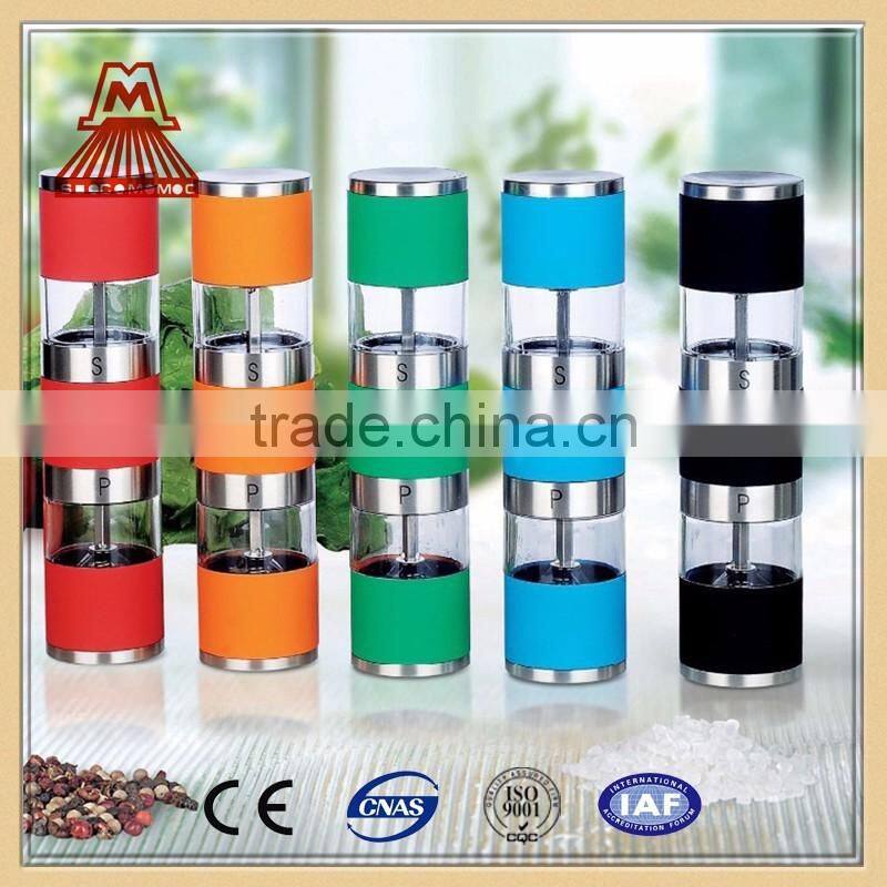 Latest hot selling W121-021 55x 220mm 2 in 1 style Manual Salt And Pepper Mill