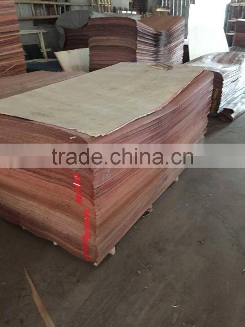 Linyi Rotary Cut Grade a b c 0.30mm 4'x8' plb face Veneer