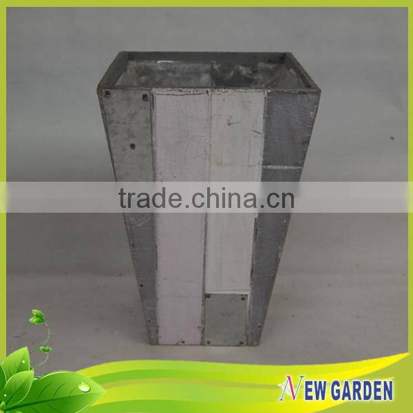 Advanced materials unique sturdy handmade wooden wall basket