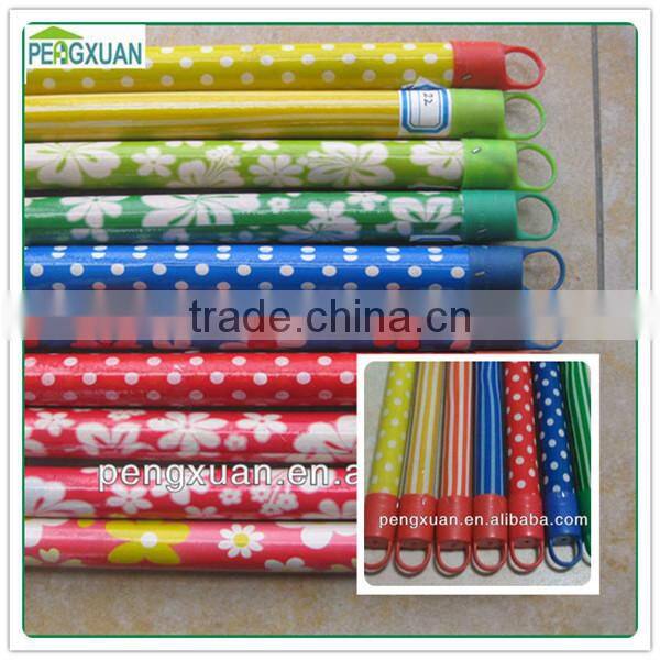 2015 hot sale cleaning products Italy thread woodhandle for broom