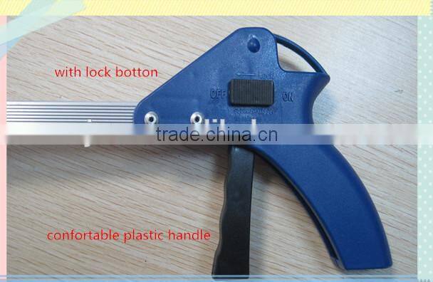 plastic handle aluminum tube rubber clamp reacher