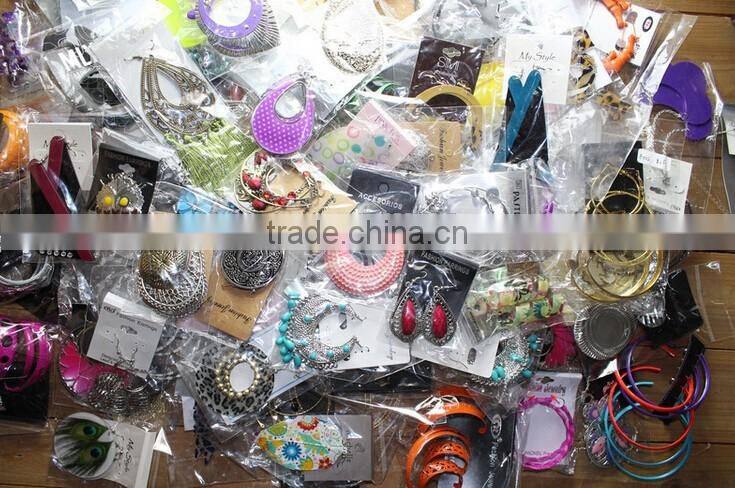 GZY cheap sales to the global and africanafrican wood earrings