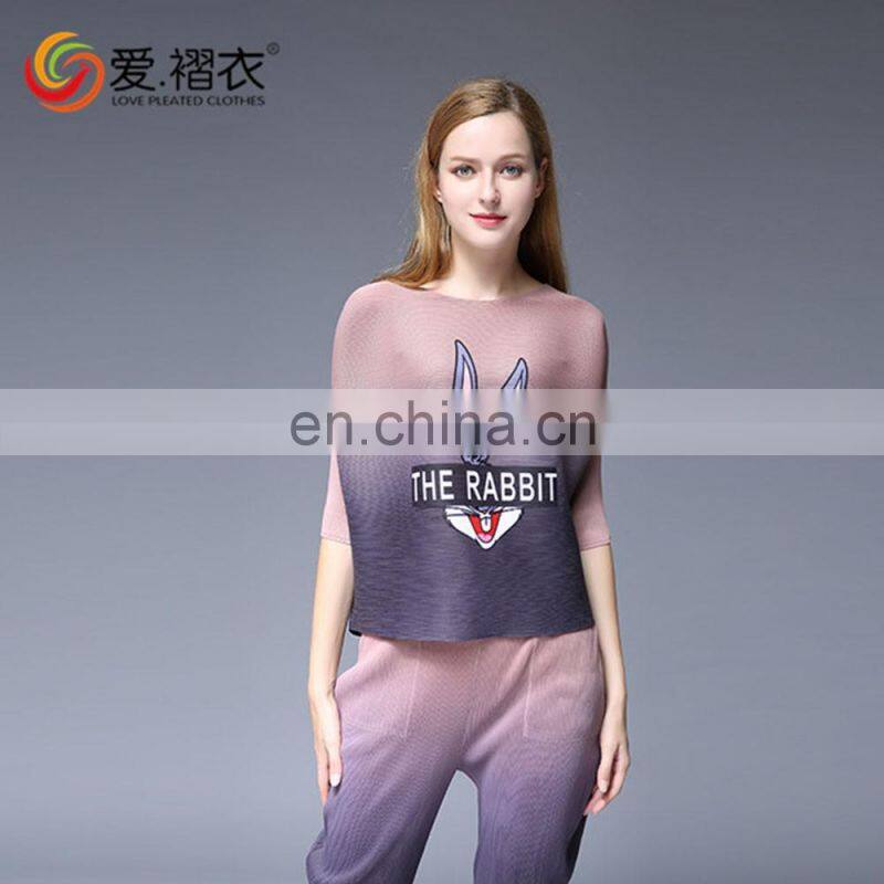 China Cheap Newest design colors sublimation flower pattern printed pants for women