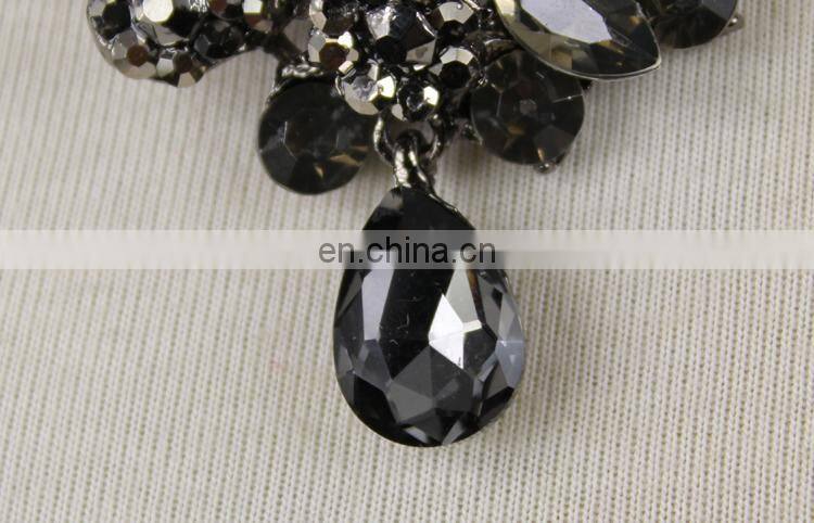 2017 elegant pins and not allergic rhinestone brooches