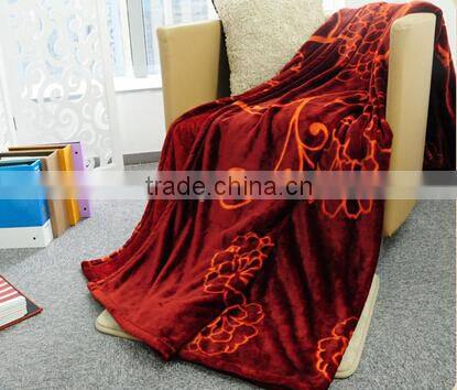 High Quality Flannel With Carving Blanket /Back Print Blanket/150D/288F Dyed Plain Style