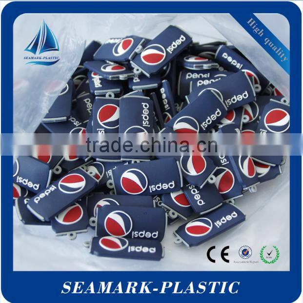 2016 high quality custom design rubber cartoon character keyring