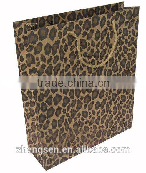 white paper bag with custom LOGO for promotion