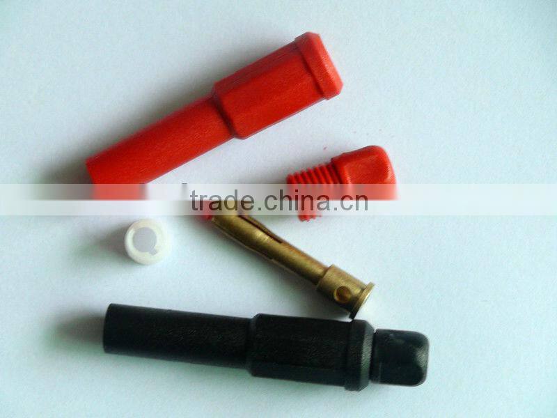 Cable mountable 4mm Shrouded Banana Pluguntable 4mm Shrouded Banana Plug