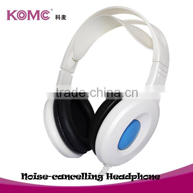 Phone accessories headset popular stereo headphones silicone earphone headset, headphone with mic