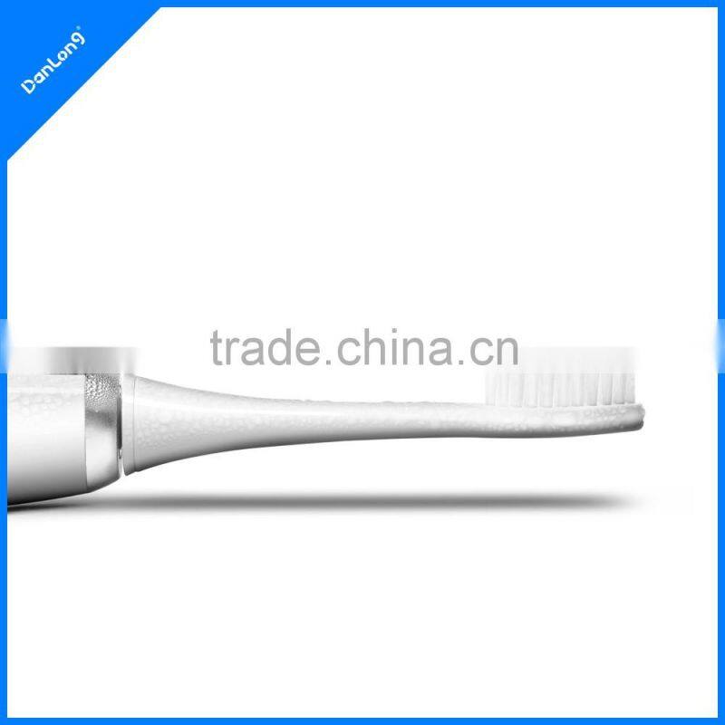 2017 Hot China Waterproof Sonic Electric Toothbrush For Adults