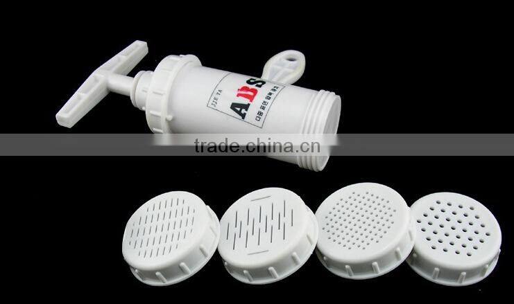 Wholesale Stock Multifunction Manual Operation Plastic Snoodle Maker Juicer