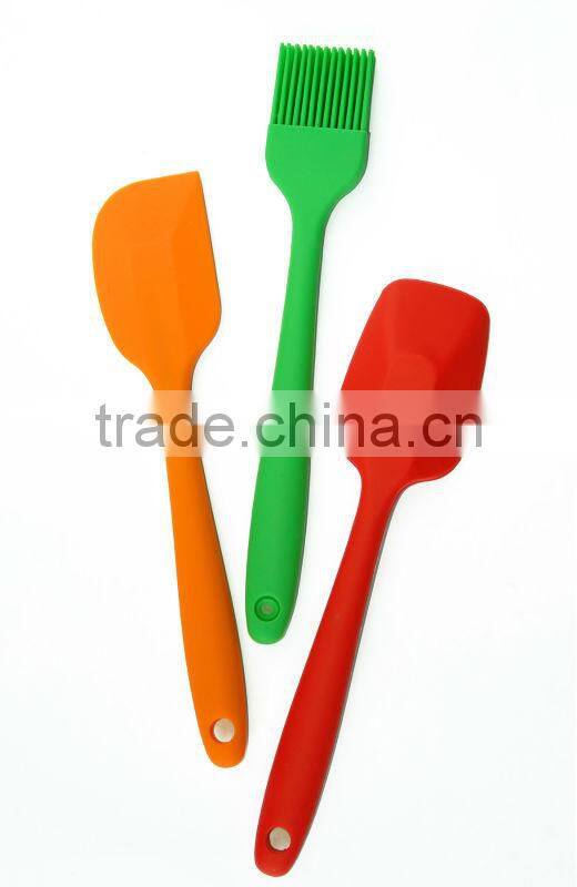 3 sets of cooking tools spatula scraper silicone BBQ oil brush