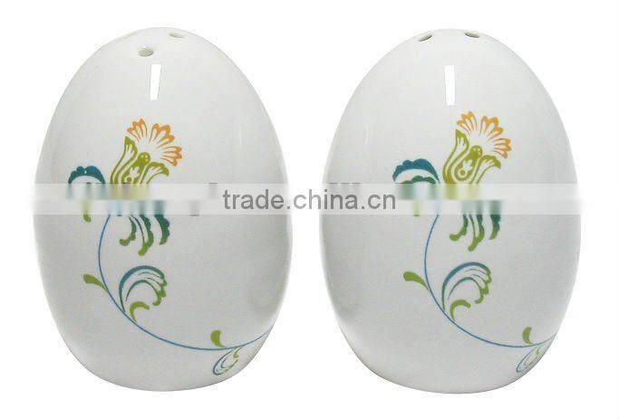 2pcs ceramic salt & pepper shaker set with egg shape
