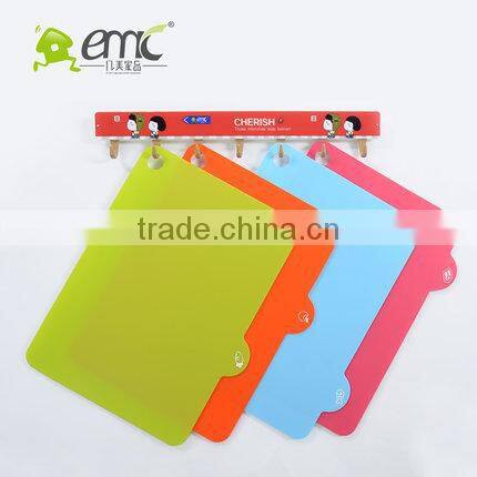 Eco-friendly healthy colorful plastic chopping board (four pieces)