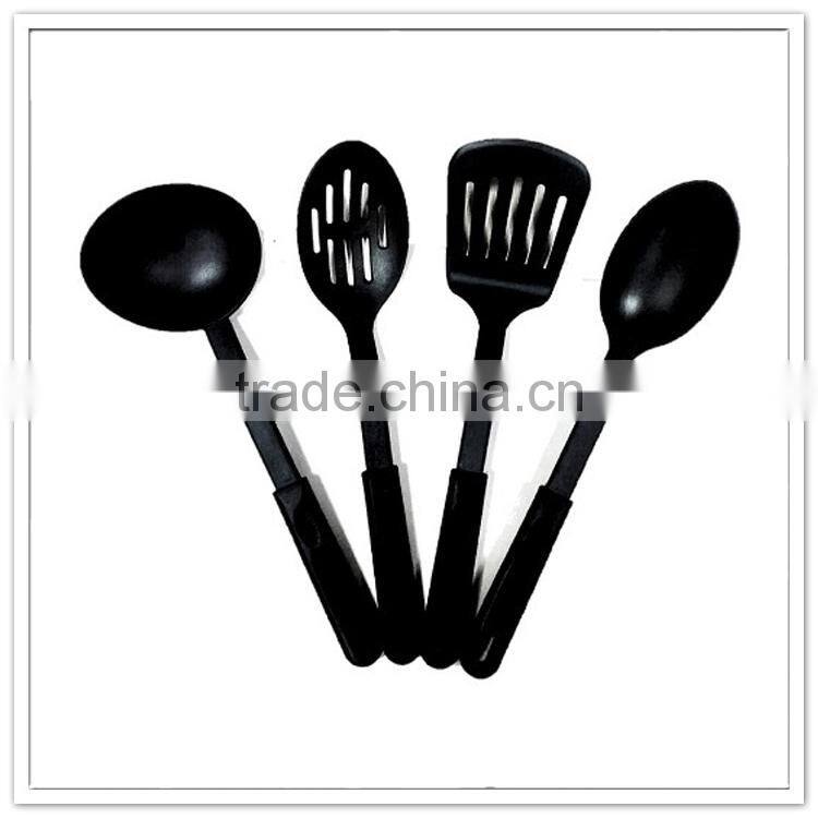 Heat resitant Italy 4pcs black plastic modern design kitchenware