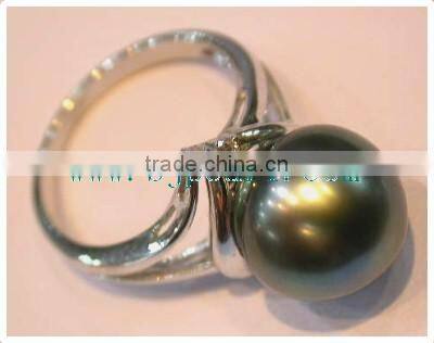 green seawater pearl ring