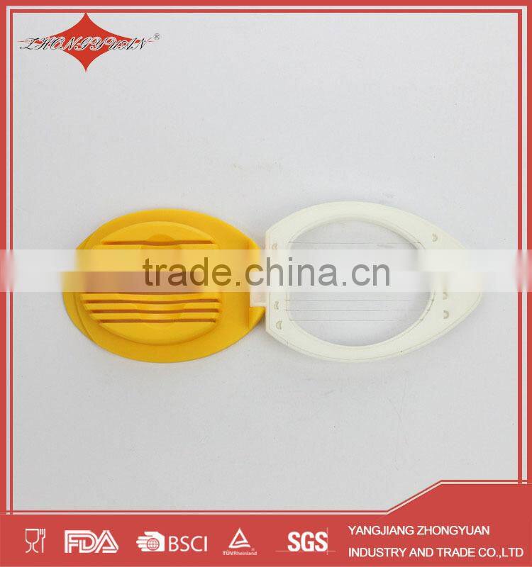 2015 kitchen gadget mini plastic egg slicer with stainless steel wire